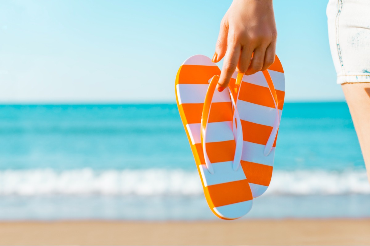 Why you should be avoiding long term use of flip flops